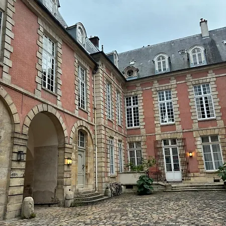 Charme Du Marais Parigi