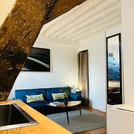Charme Du Marais Appartamento